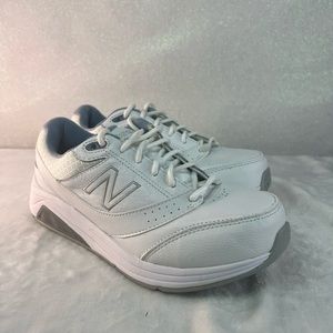 White 928V3 New Balance size 7 1/2